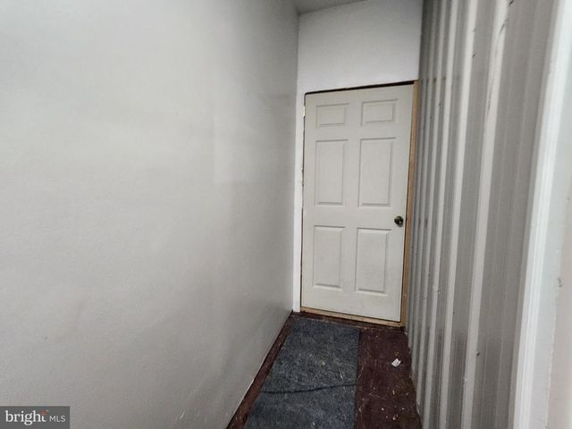1118 N GILMOR ST, Baltimore, MD 21217