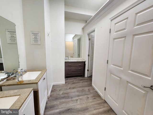 1118 N GILMOR ST, Baltimore, MD 21217