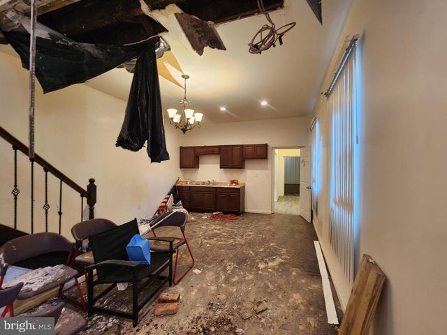 1118 N GILMOR ST, Baltimore, MD 21217