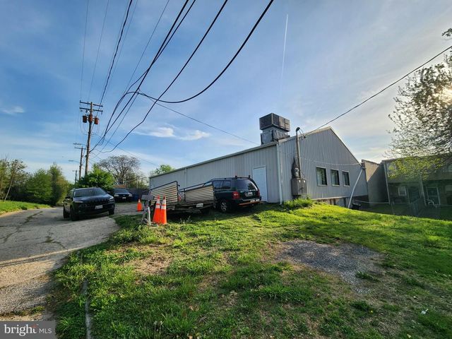 1118 N GILMOR ST, Baltimore, MD 21217