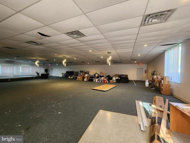 1118 N GILMOR ST, Baltimore, MD 21217