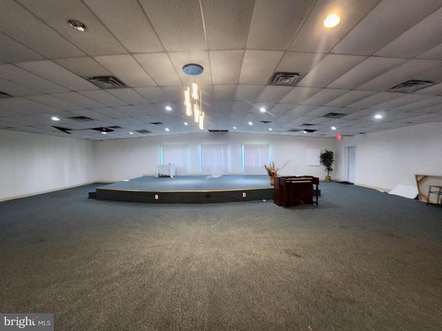 1118 N GILMOR ST, Baltimore, MD 21217