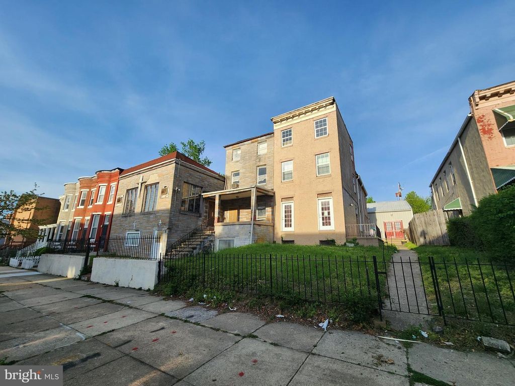 1118 N GILMOR ST, Baltimore, MD 21217