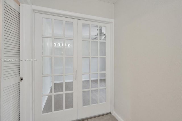 4220 NW 21st St 206, Lauderhill, FL 33313