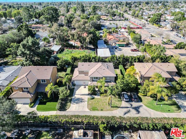 9849 Dreams Lane, San Fernando, CA 91345