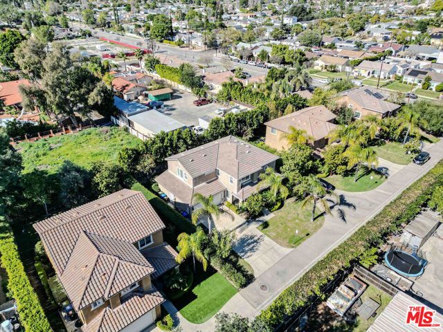 9849 Dreams Lane, San Fernando, CA 91345