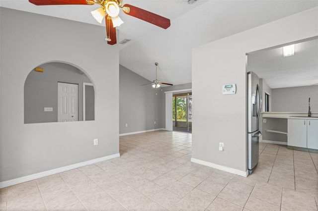 7807 38TH COURT E, Sarasota, FL 34243