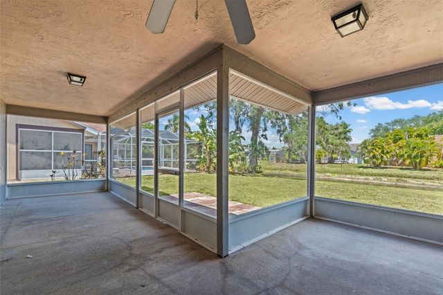 7807 38TH COURT E, Sarasota, FL 34243
