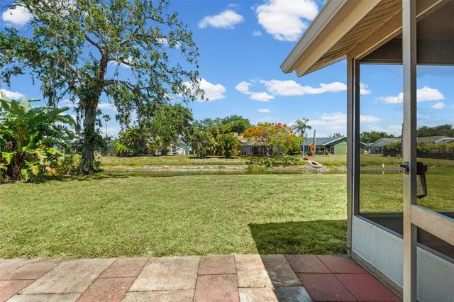 7807 38TH COURT E, Sarasota, FL 34243