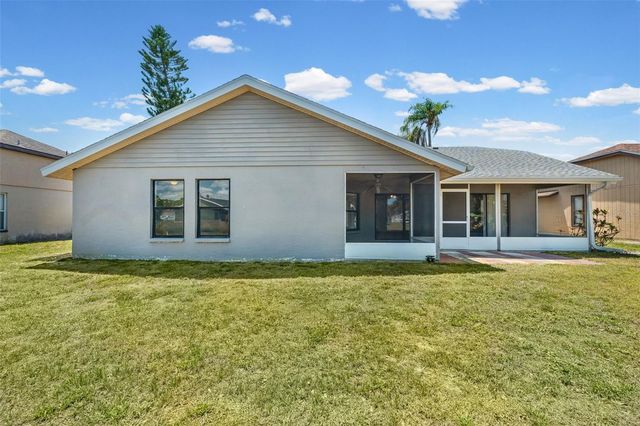 7807 38TH COURT E, Sarasota, FL 34243