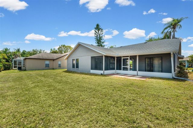 7807 38TH COURT E, Sarasota, FL 34243