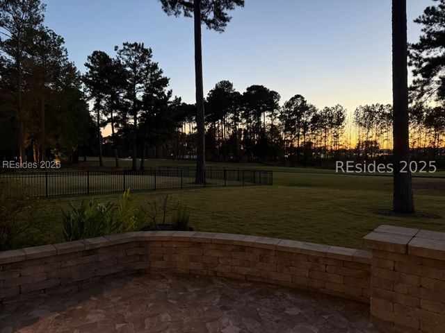 585 Laurel Oak Ave, Hardeeville, SC 29927