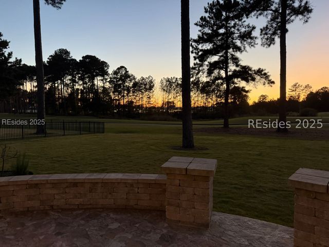 585 Laurel Oak Ave, Hardeeville, SC 29927