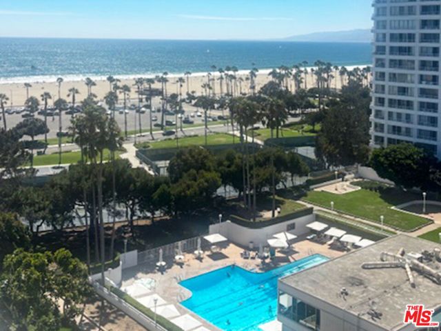 2700 S Neilson Way 1115, Santa Monica, CA 90405