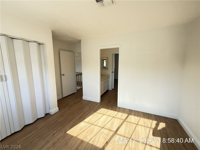 2817 Crystal Cove, Las Vegas, NV 89117