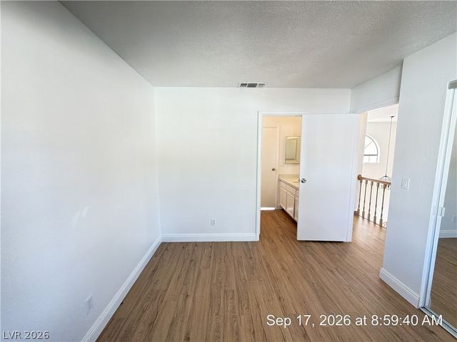 2817 Crystal Cove, Las Vegas, NV 89117