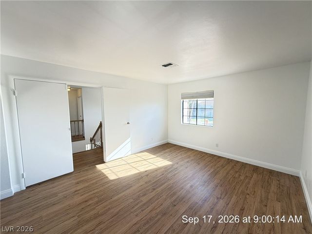 2817 Crystal Cove, Las Vegas, NV 89117