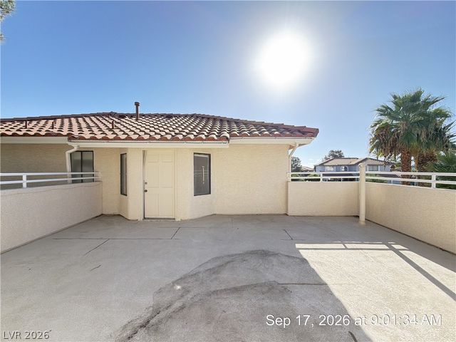 2817 Crystal Cove, Las Vegas, NV 89117