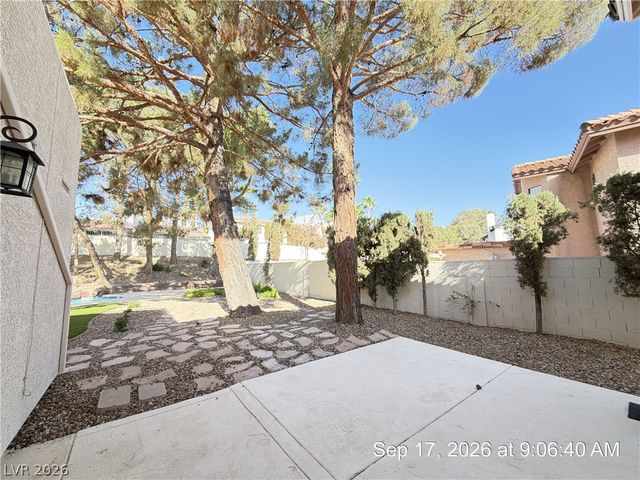 2817 Crystal Cove, Las Vegas, NV 89117