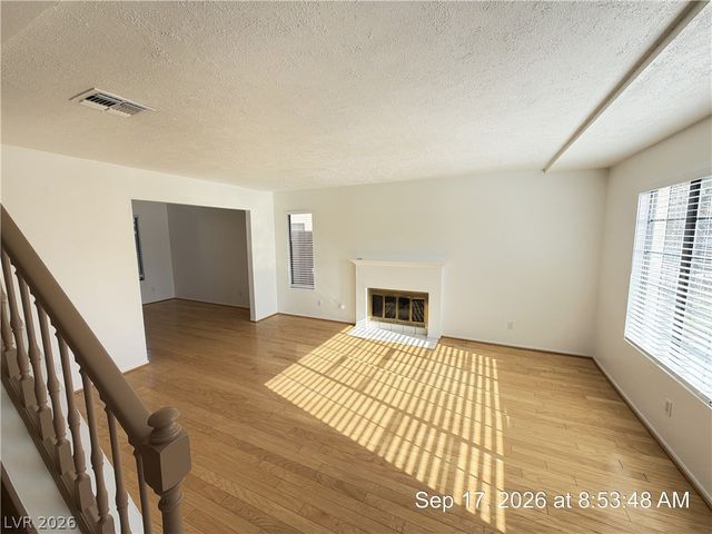 2817 Crystal Cove, Las Vegas, NV 89117