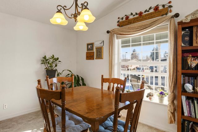 4200 Summers Lane UNIT 21, Klamath Falls, OR 97603