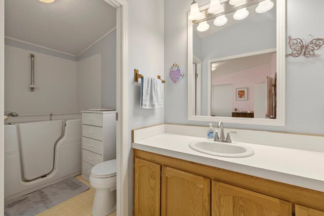 4200 Summers Lane UNIT 21, Klamath Falls, OR 97603