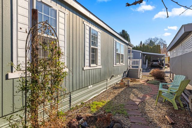 4200 Summers Lane UNIT 21, Klamath Falls, OR 97603