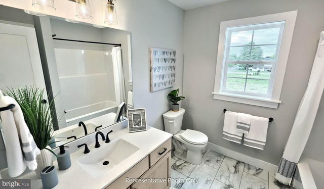 128 KENSINGTON PL, Mechanicsburg, PA 17050