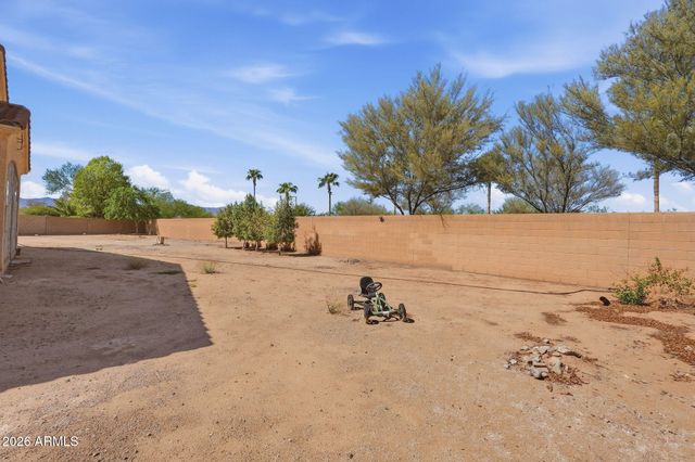 18026 W SELLS Drive, Goodyear, AZ 85395