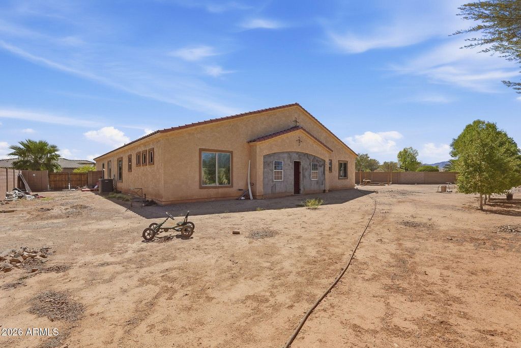 18026 W SELLS Drive, Goodyear, AZ 85395 — photo 5