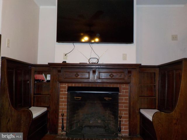174 E EMAUS ST, Middletown, PA 17057