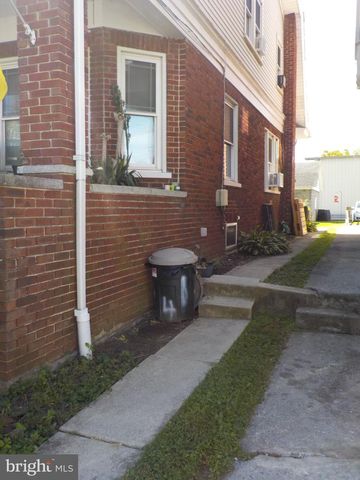 174 E EMAUS ST, Middletown, PA 17057