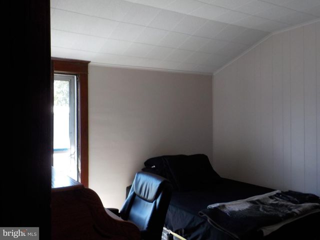174 E EMAUS ST, Middletown, PA 17057