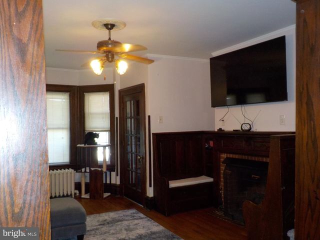 174 E EMAUS ST, Middletown, PA 17057
