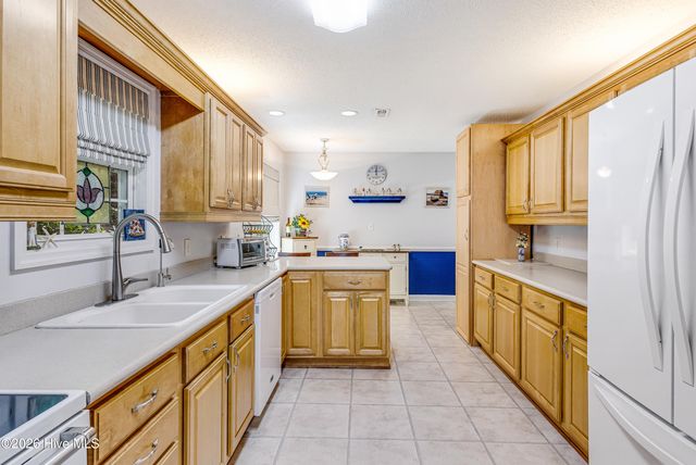 33 Calabash Drive, Calabash, NC 28467