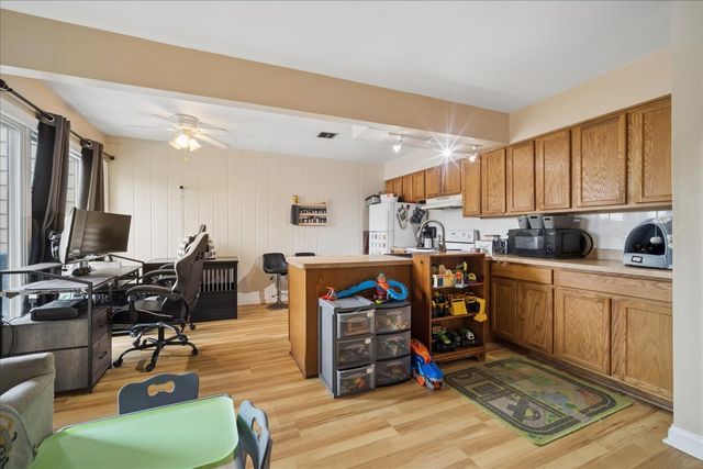3309 Beacon Street 62, North Chicago, IL 60064