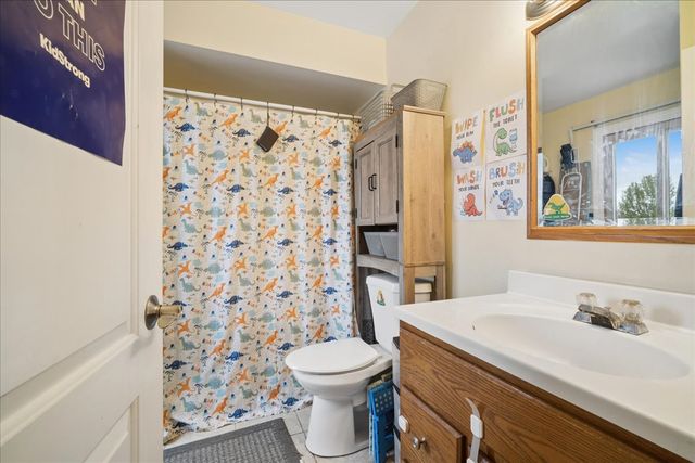 3309 Beacon Street 62, North Chicago, IL 60064
