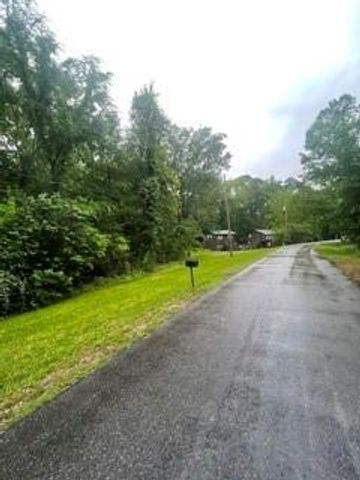 7 White Oak Drive, Point Blank, TX 77364