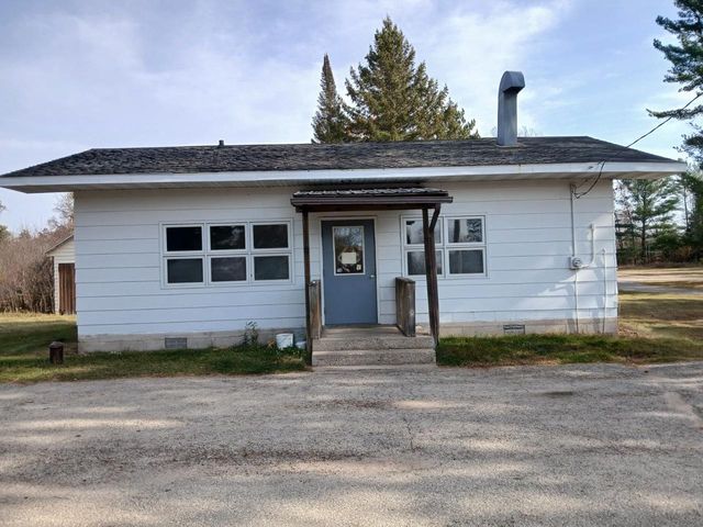 N10008 PARKWAY ROAD, Stephenson, WI 54114