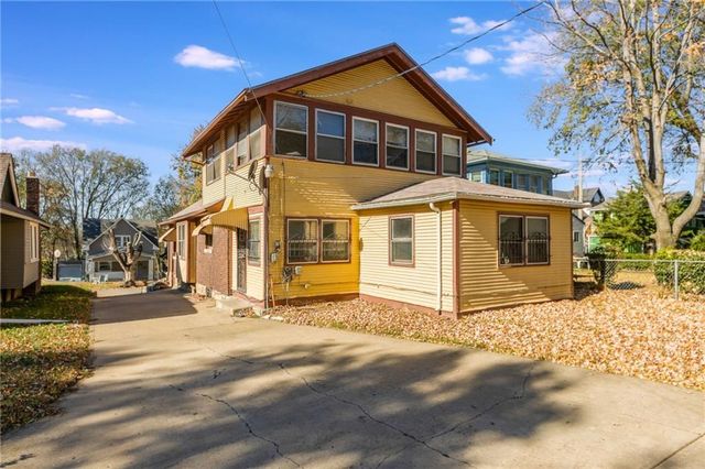 2739 N 11th Street, Kansas City, KS 66104