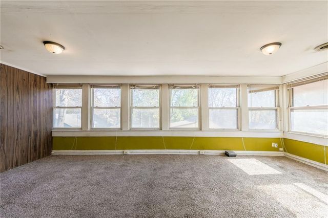 2739 N 11th Street, Kansas City, KS 66104