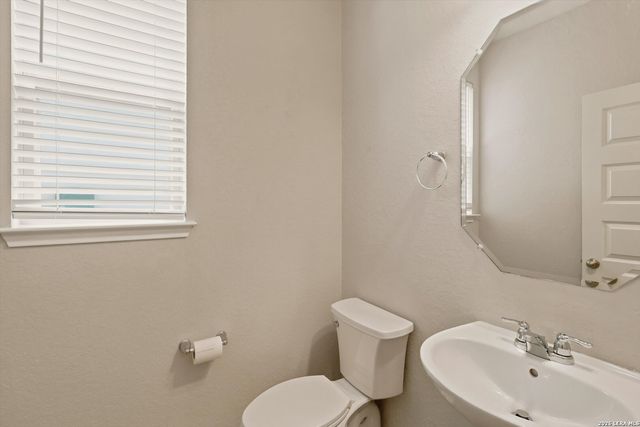 11652 Folsom Pass, San Antonio, TX 78245