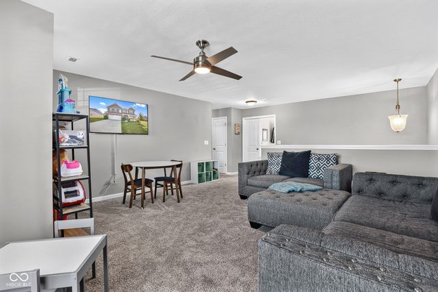 6603 Laredo Drive, Mccordsville, IN 46055