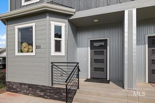 211 12th Ave North, Nampa, ID 83687