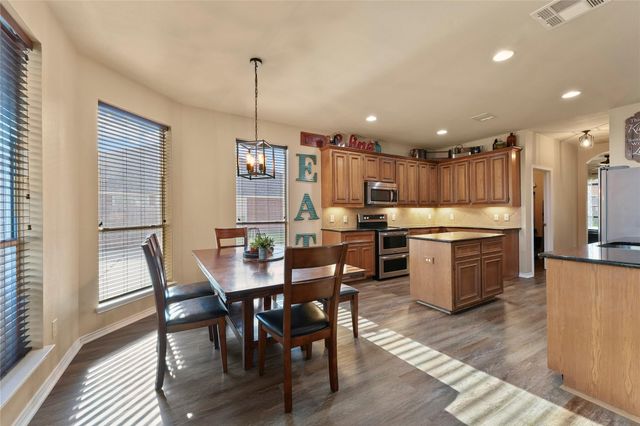 619 Widgeon Cove, Texas City, TX 77590