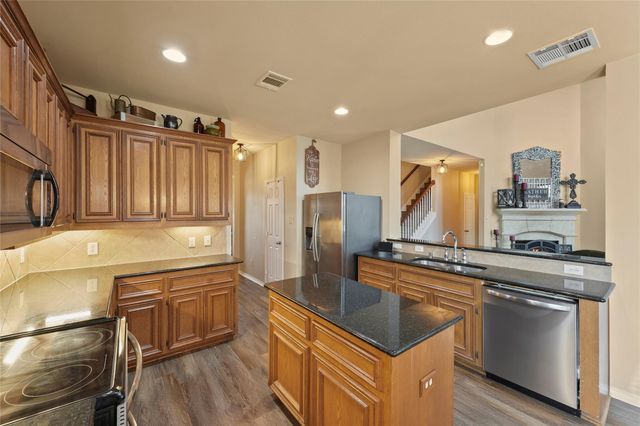 619 Widgeon Cove, Texas City, TX 77590