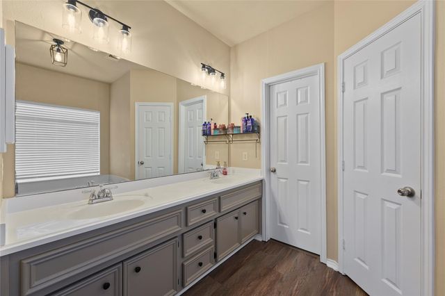 619 Widgeon Cove, Texas City, TX 77590