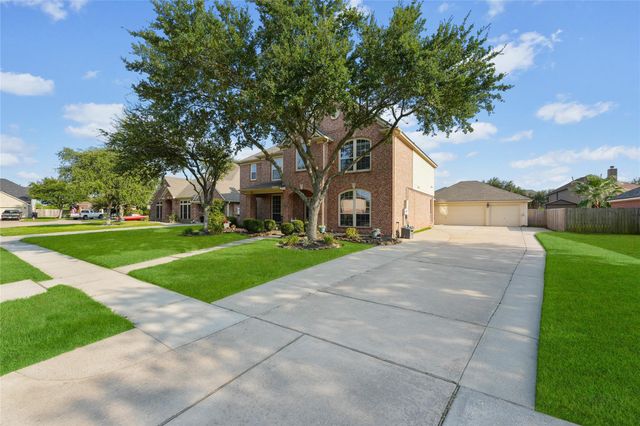 619 Widgeon Cove, Texas City, TX 77590