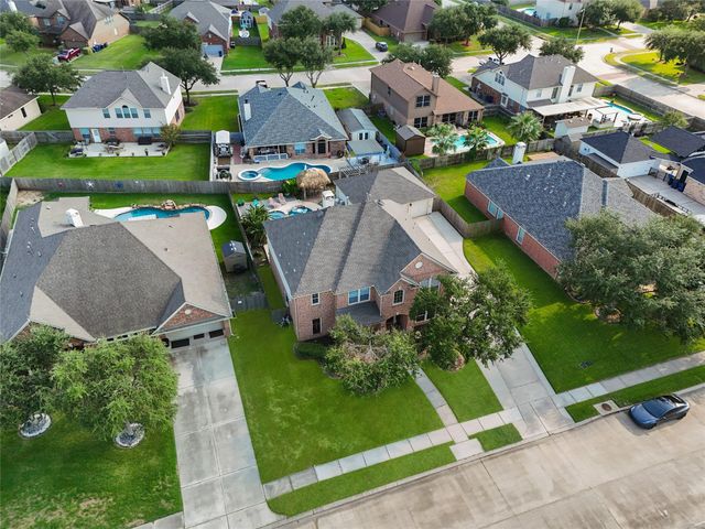 619 Widgeon Cove, Texas City, TX 77590