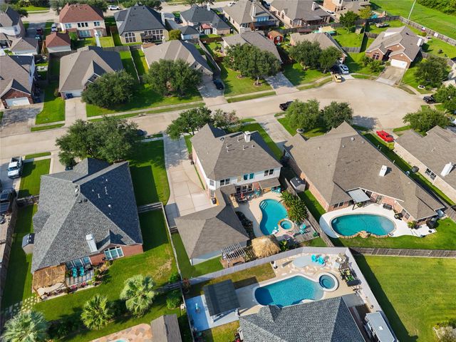 619 Widgeon Cove, Texas City, TX 77590